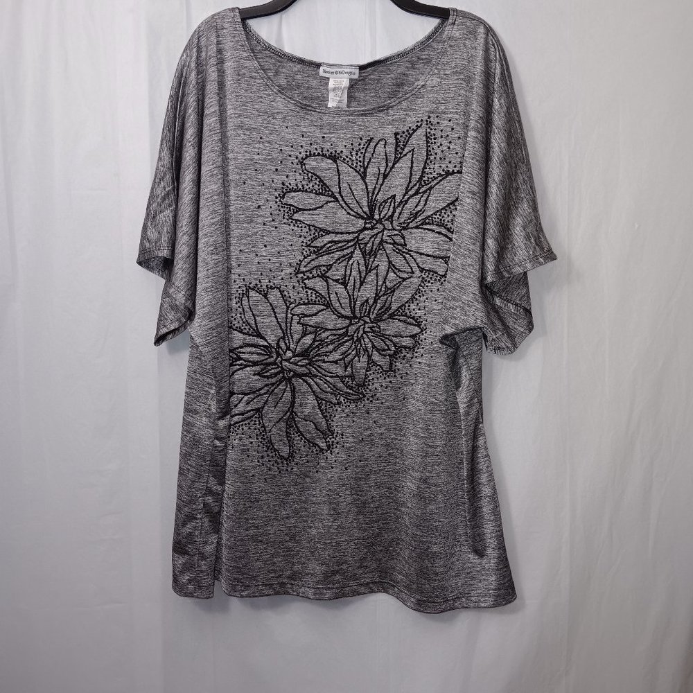 BLEEKER & MCDOUGAL FLORAL BEADED TOP